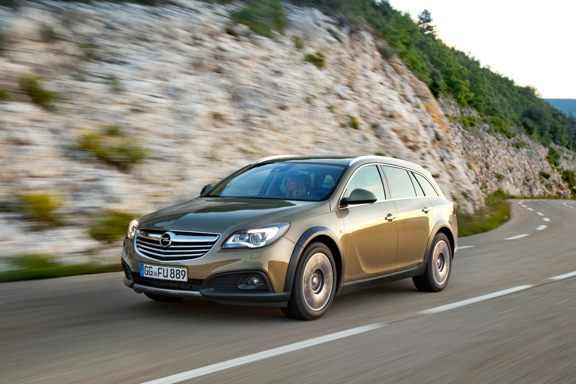 Opel Insignia Country Tourer (2013)