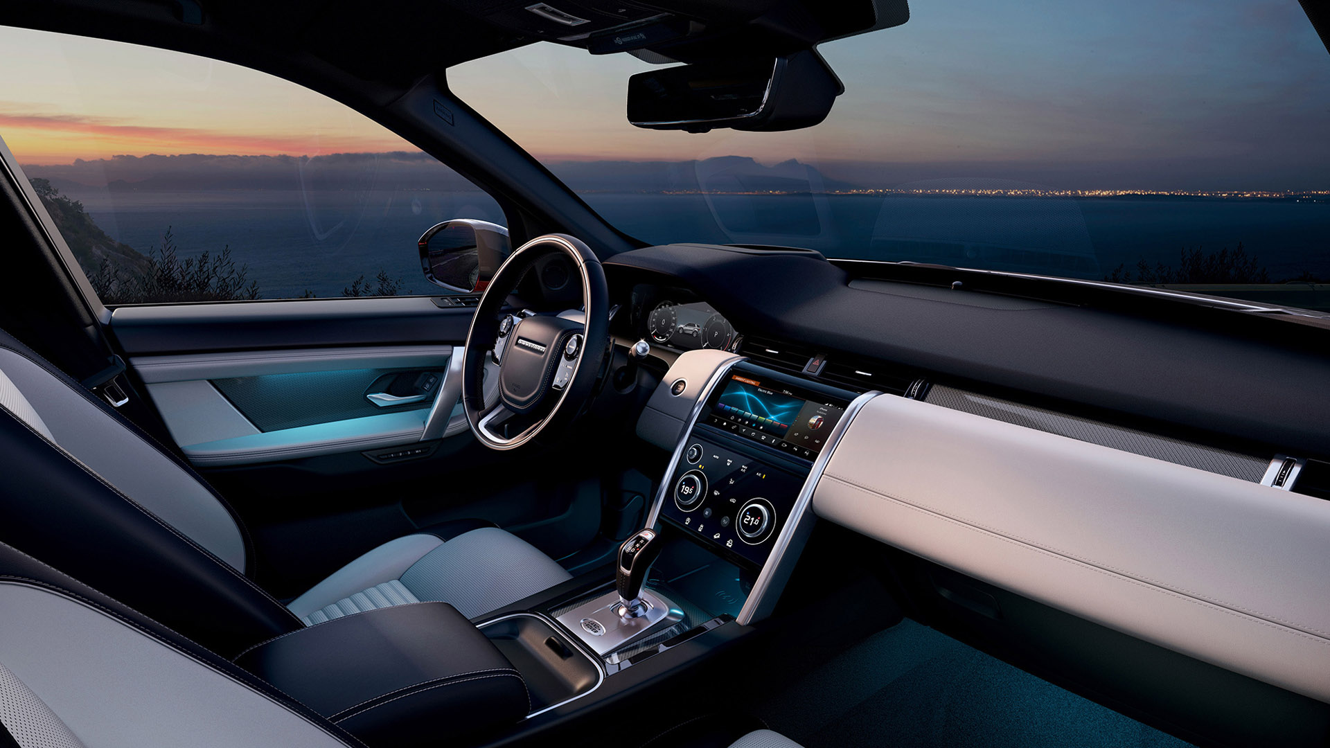 Land Rover Discovery Sport 2020