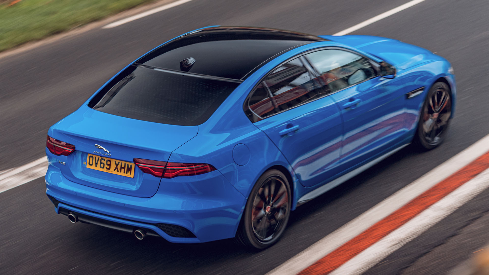 Jaguar XE Reims Edition 