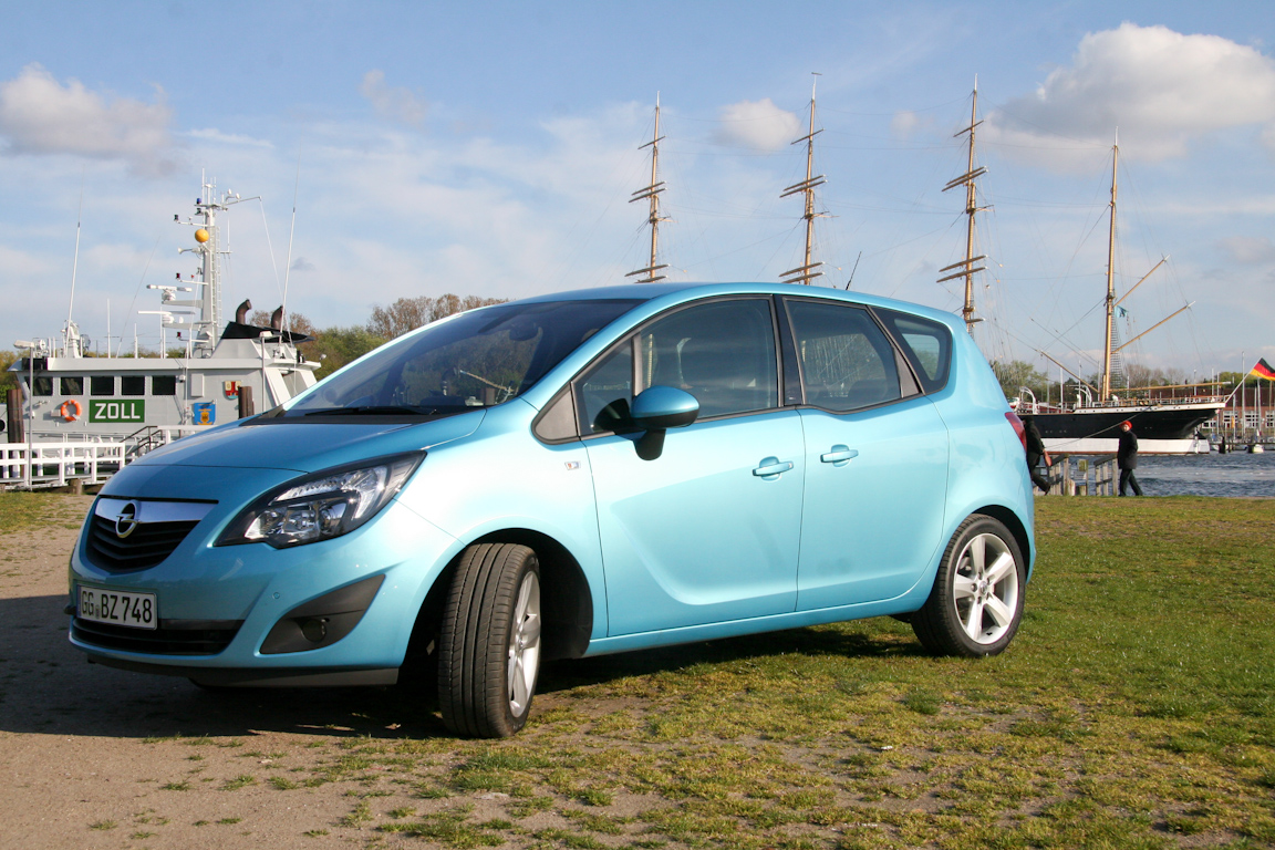 Opel Meriva – открытое окно в лето