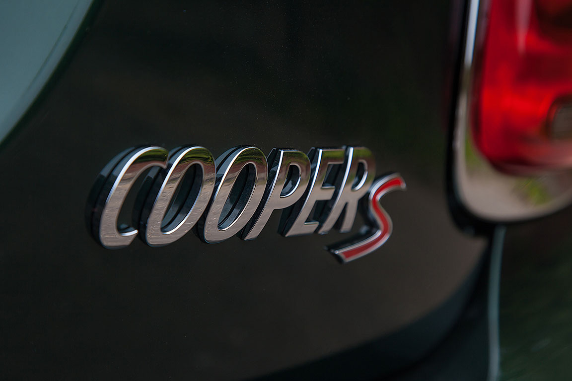 Mini Cooper S: Вне формата