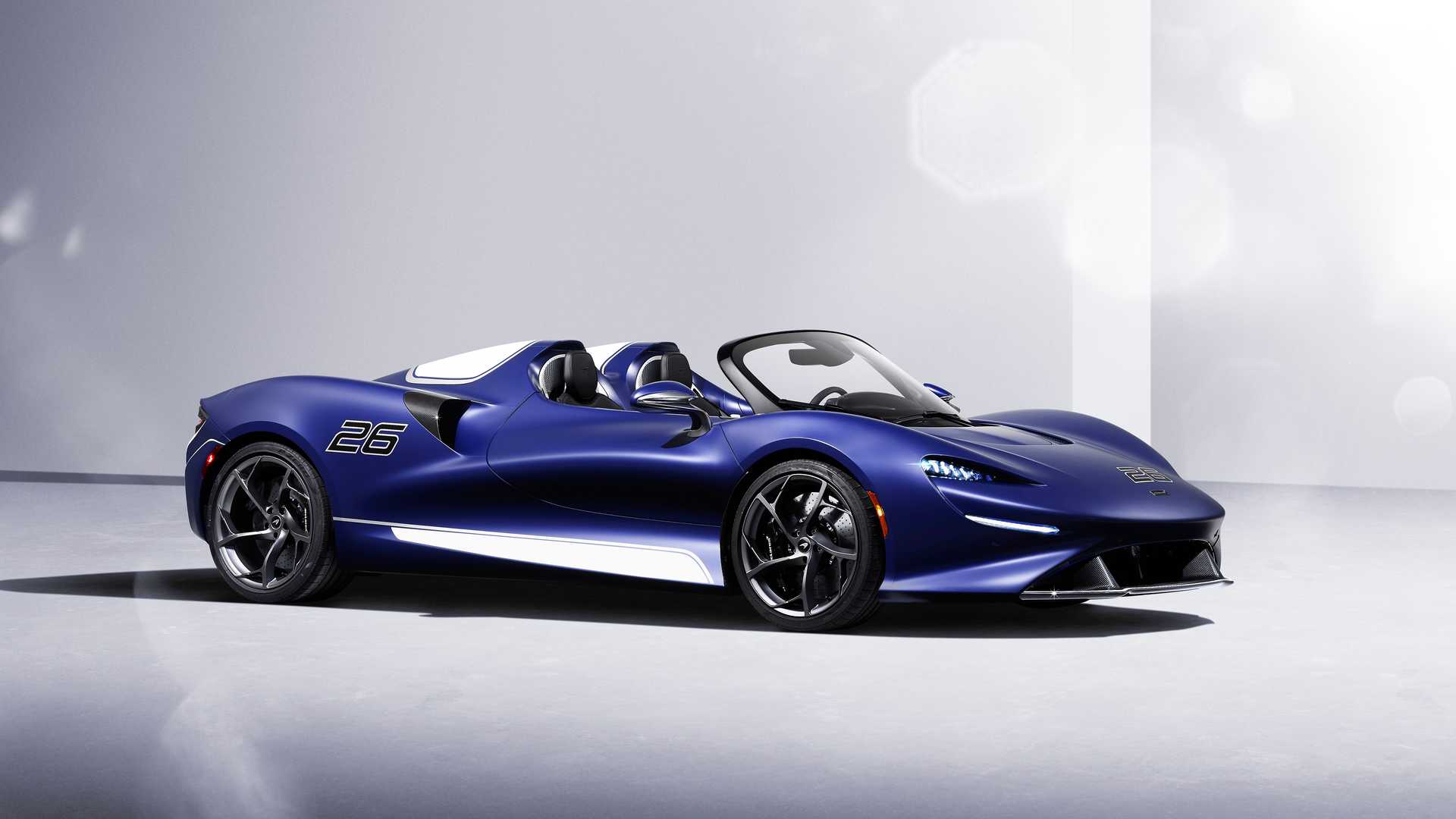 mclaren elva