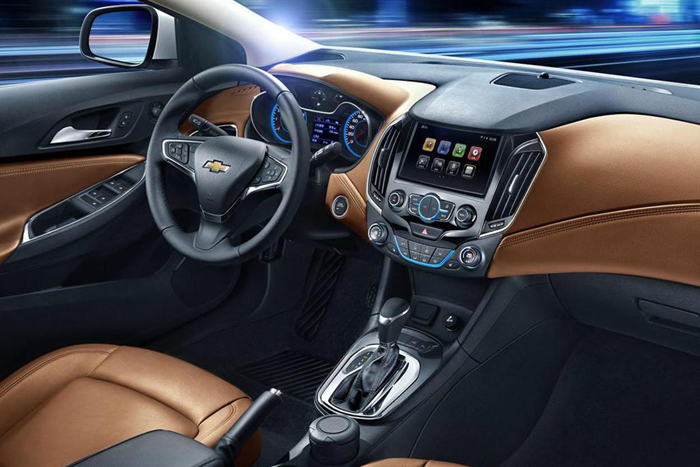 Официальные фотографии интерьера нового Chevrolet Cruze
